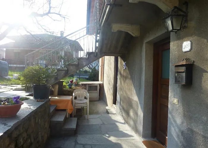 Vakantiehuis La Maison De Papagran Cir Charvensod-0007 Aosta