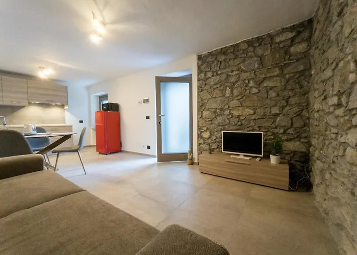 La Maison De Papagran Cir Charvensod-0007 * Aosta